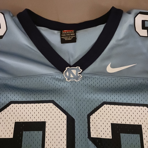 UNC Tarheels Football Jersey - XXL - Picture 4 of 7